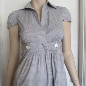 BCBG Maxizaria Ruffle Front Short Sleeve Summer Shirt